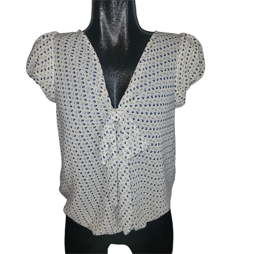 Max Studio White Patterned Short Puff Sleeve Top with Tie V-Neck S
